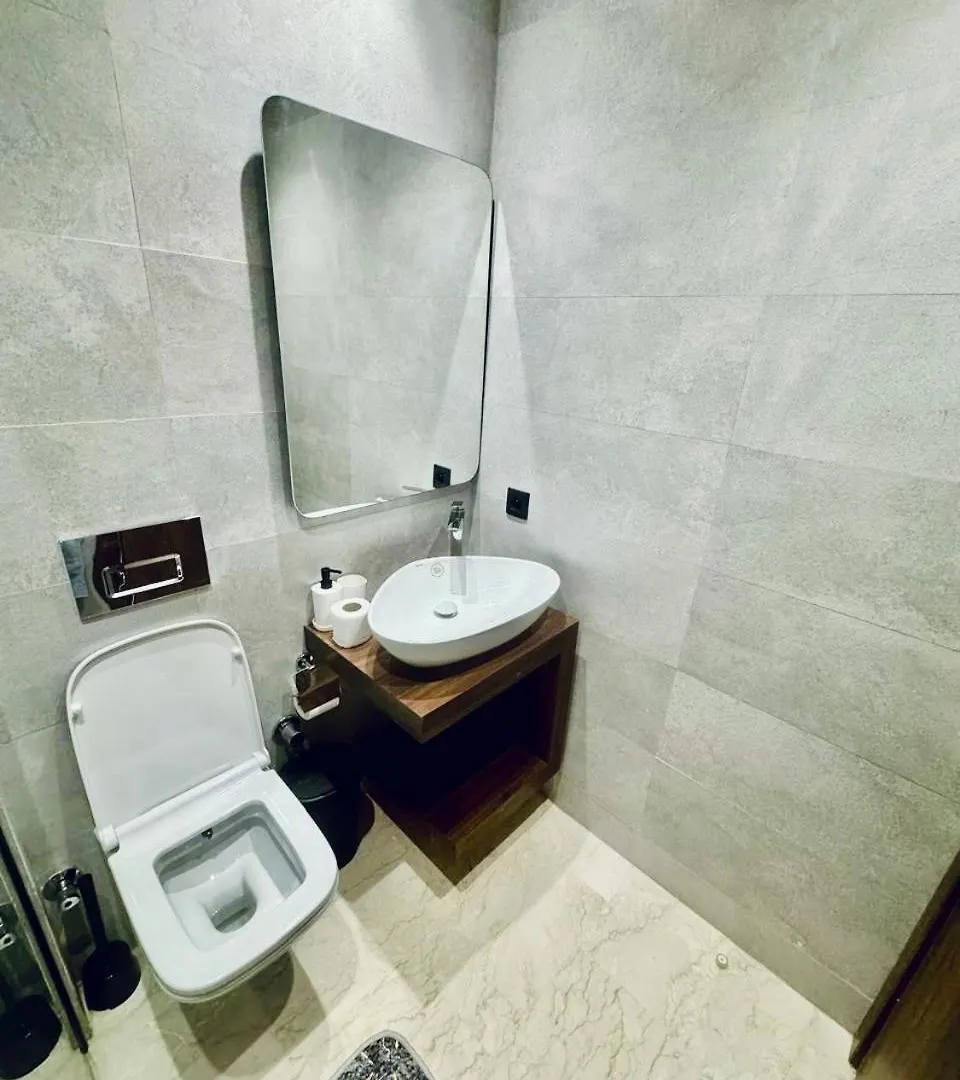 Studio Tout Confort, Pres De La Corniche Casablanca 0*,